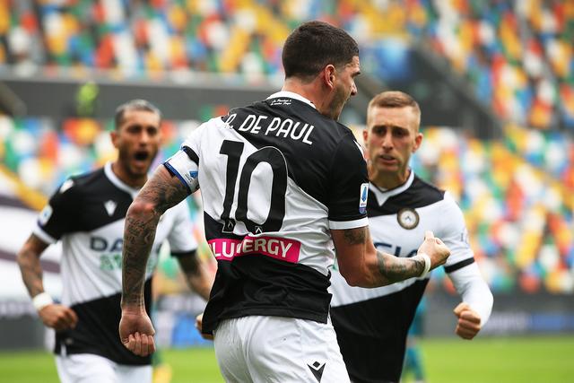 官宣：韩德君与辽宁队续约 签订两年老将合同